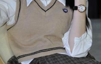 从Seoyool (서율)的双马尾写真图集中，发现她独有的少女梦幻与魅力.txt